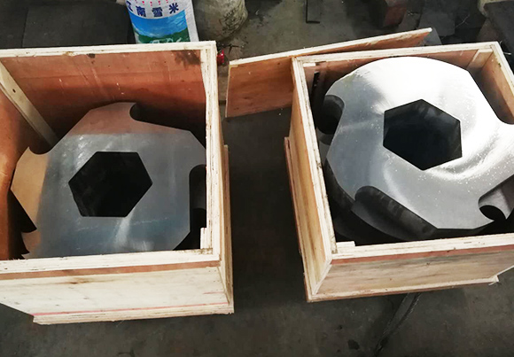 徐州某橡膠制品廠購買撕碎機刀片